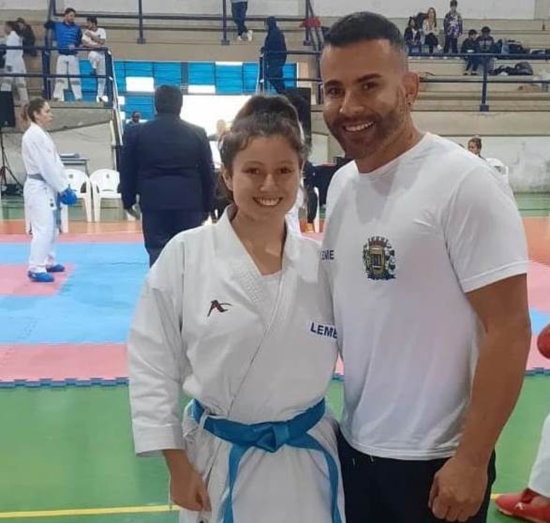 Karatê Feminino Categoria Livre