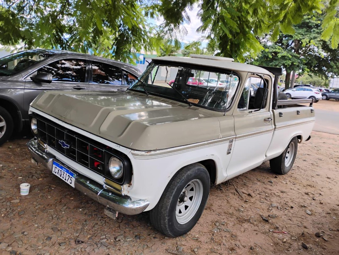 CAMINHONETE ROUBADA FORD A10