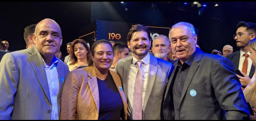 MESA DIRETORA DA CÂMARA DE LEME PARTICIPA DE CERIMÔNIA DOS 190 ANOS DA ALESP E FORTALECE DIÁLOGOS COM LIDERANÇAS ESTADUAIS