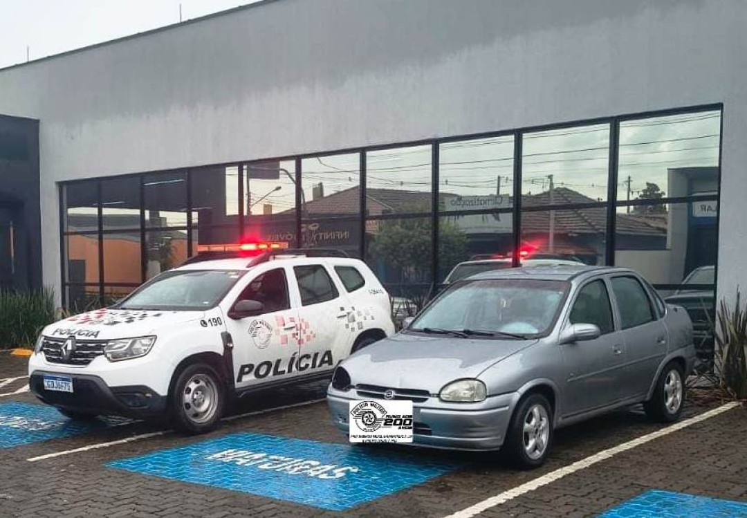FUGA TERMINA COM DOIS PRESOS E VEÍCULO FURTADO RECUPERADO PELA POLÍCIA MILITAR EM LEME