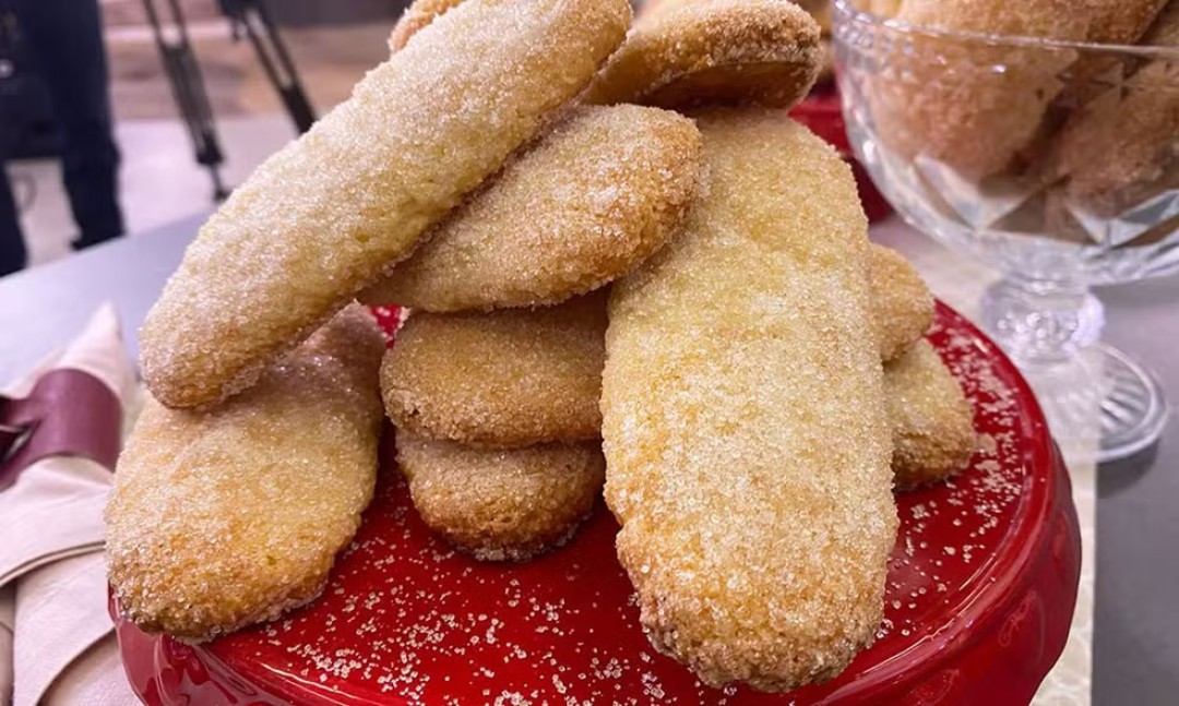 BISCOITO CHAMPANHE CASEIRO