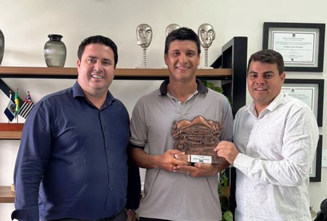MOUNTAIN BIKE - ATLETA CLEIMAR CONQUISTA O TERCEIRO LUGAR