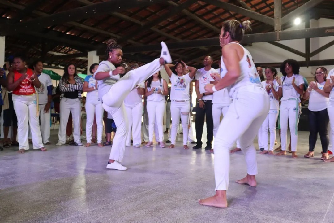 LEME RECEBE EVENTO “A FORÇA DA MULHER NA CAPOEIRA” COM AULÃO E RODA DE CONVERSA NO PARQUE ECOLÓGICO MOURÃO