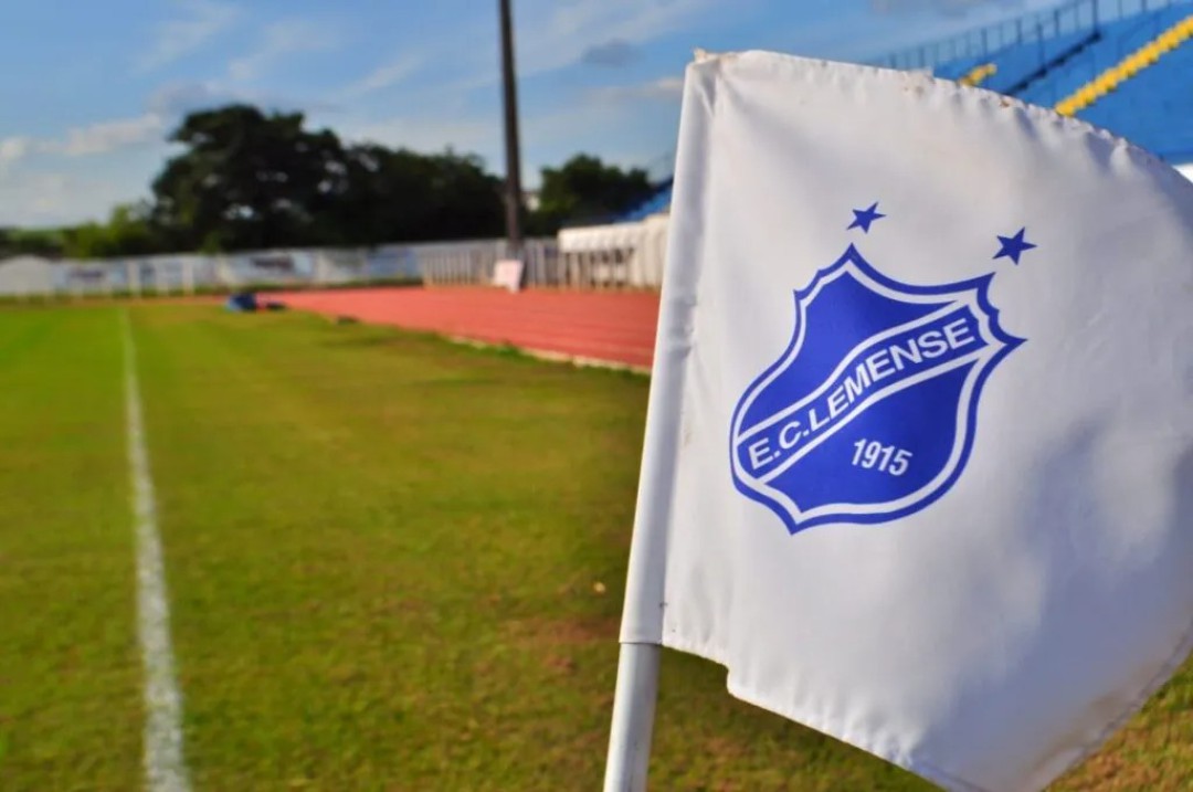 LEMENSE GOLEIA UNIÃO BARBARENSE EM PARTIDA AMISTOSA