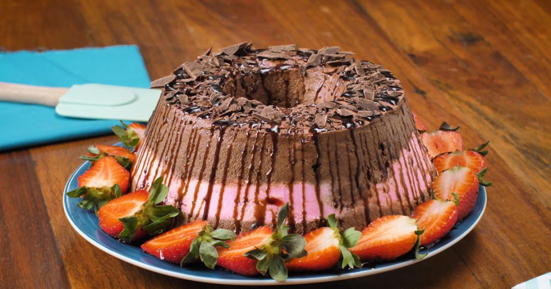 BOLO DE SORVETE SENSAÇÃO