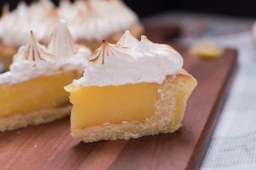 RECEITA DE TORTA DE LIMÃO COM MERENGUE