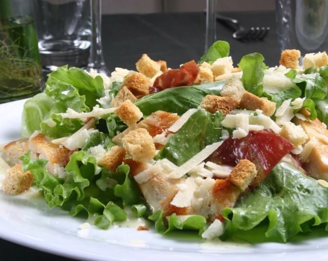 SALADA CAESAR