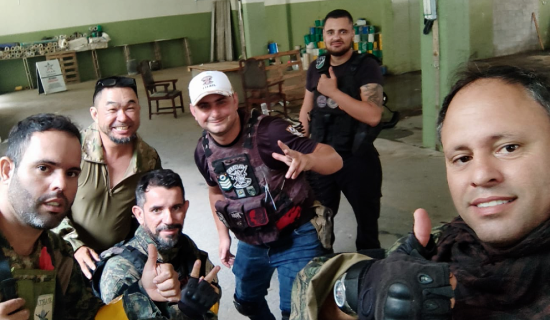 PAINTBALL