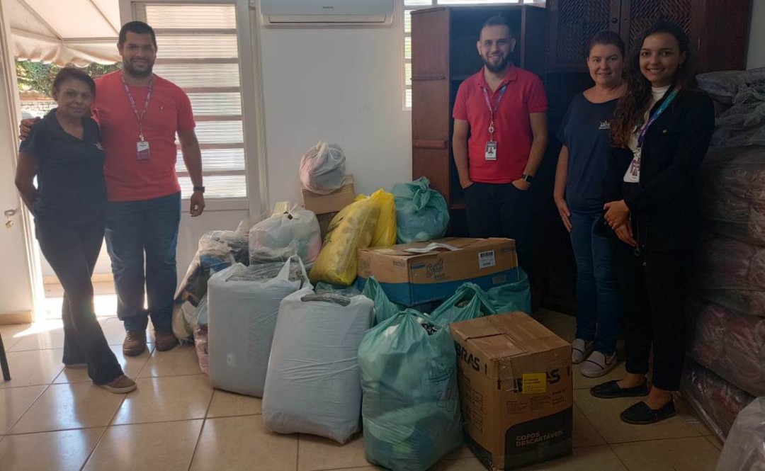Raízen promove Campanha do Agasalho em Leme