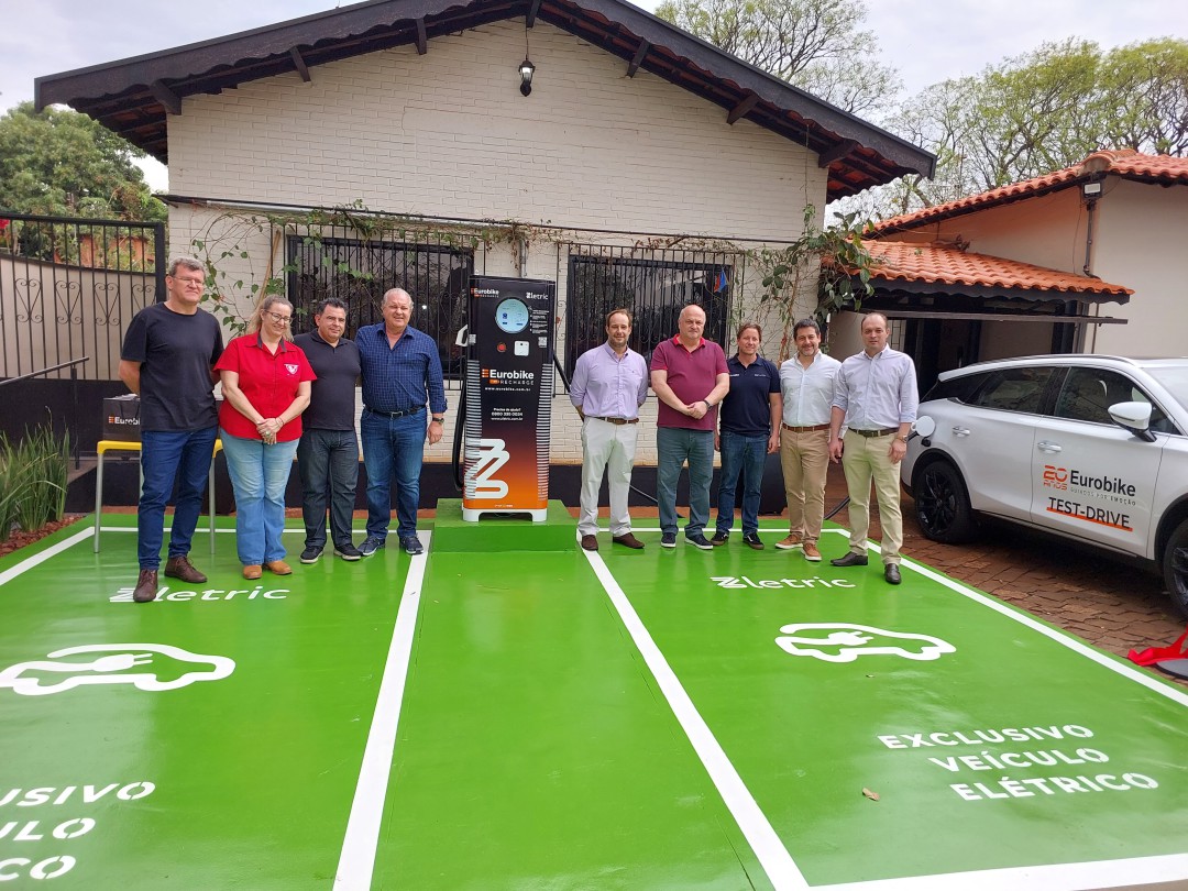 Eletrovia Eurobike começa com carregador em Leme