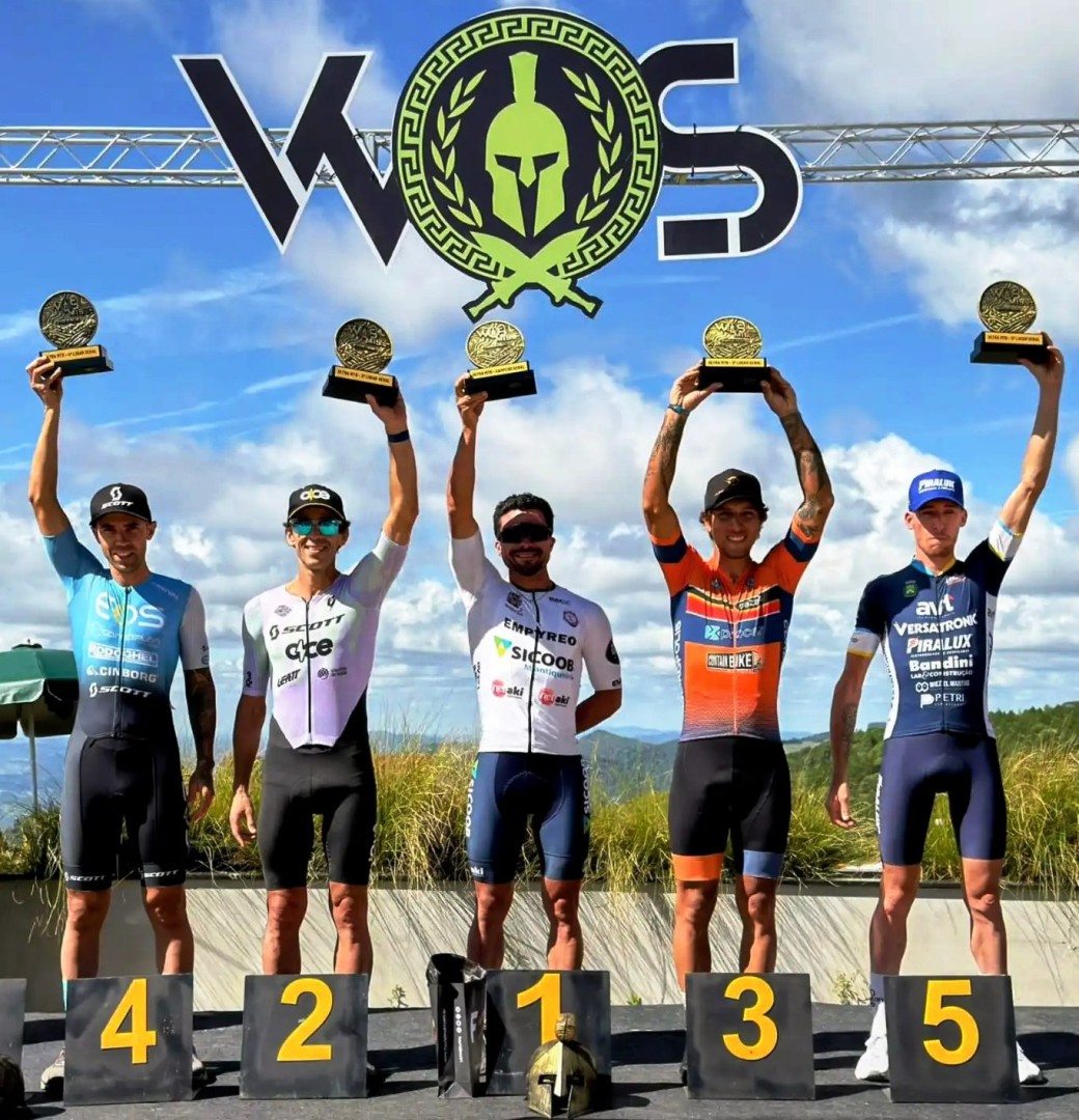 ATLETA DE LEME É CAMPEÃO GERAL E EQUIPE CONQUISTA VÁRIOS PÓDIOS NO MTB