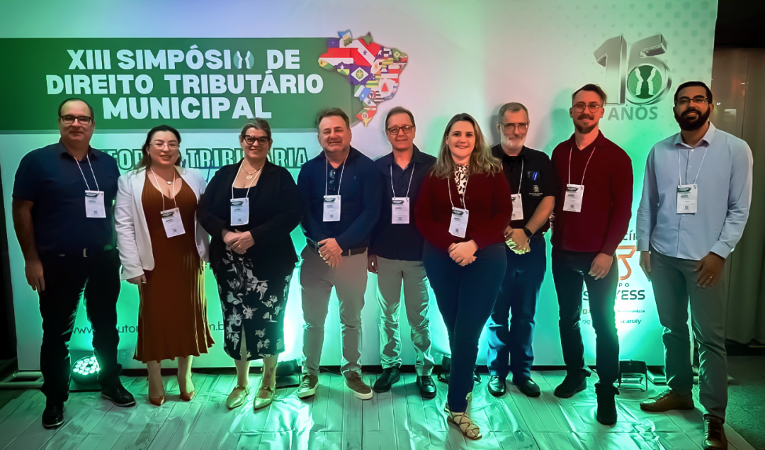 SECRETARIA DE FINANÇAS E PROCURADORIA GERAL DE LEME PARTICIPAM DE SIMPÓSIO NACIONAL DE DIREITO TRIBUTÁRIO