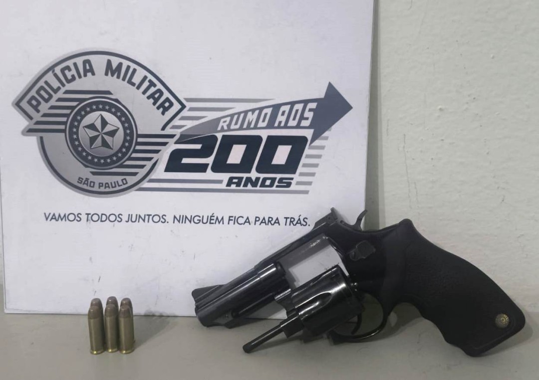 POSSE ILEGAL DE ARMA DE FOGO/USO RESTRITO DE 03/02/2025