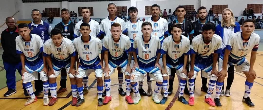 SUB 21 vence e se mantém na liderança