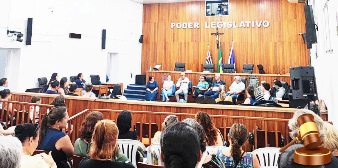 O “CASTELO DE LEGO” DESMORONOU: APÓS DENÚNCIAS DE IRREGULARIDADES E PRESSÃO DE PROFESSORES E VEREADORES, CÚPULA DA EDUCAÇÃO MUNICIPAL CAI