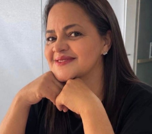 FALECE IVANI ROZA DE JESUS DOS SANTOS}